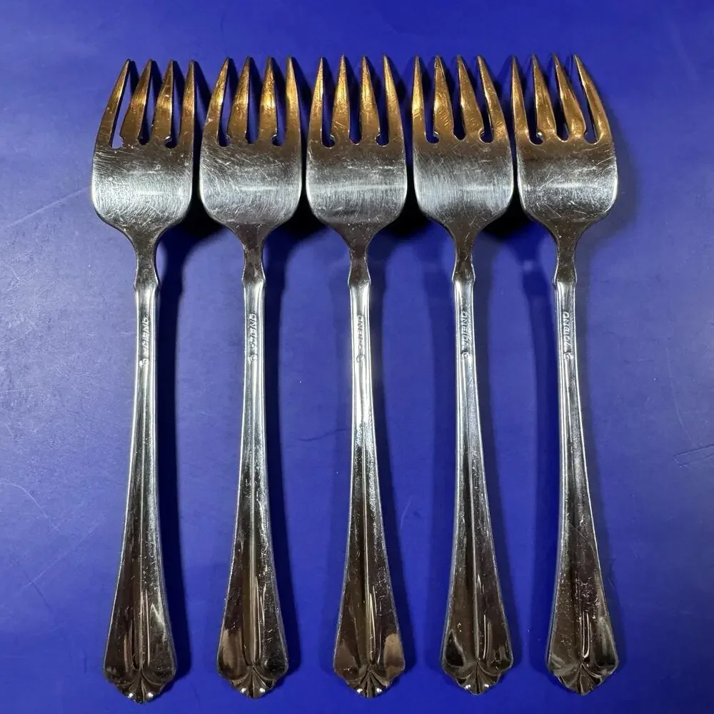 Set of 5 Oneida Juilliard Julliard 7